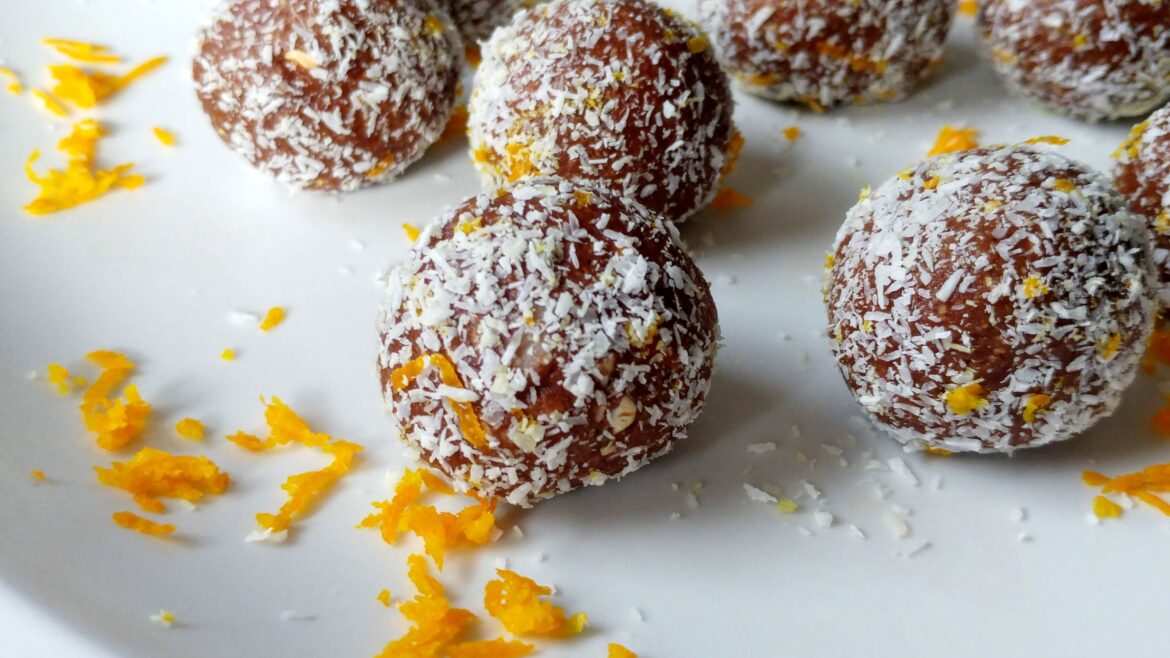 Healthy Chocolate Orange Bliss Balls - The Simple Healthy Hub