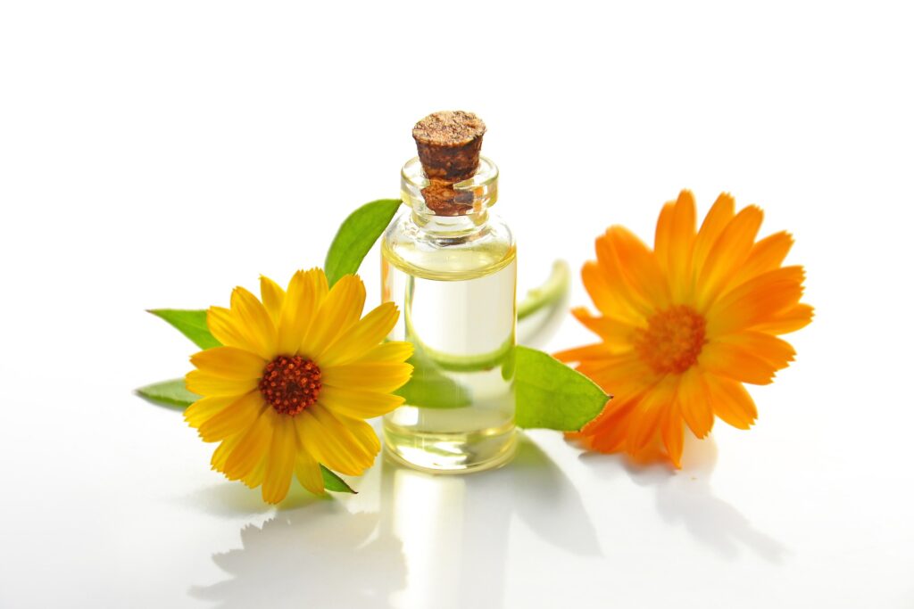 Beginner's Guide to Essential Oils - The Simple Healthy Hub 3
